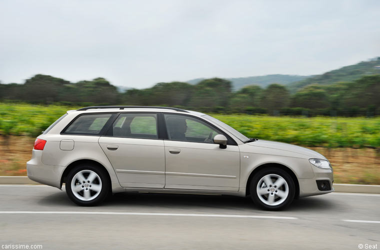 Seat Exeo ST Break Familial 2009 / 2013