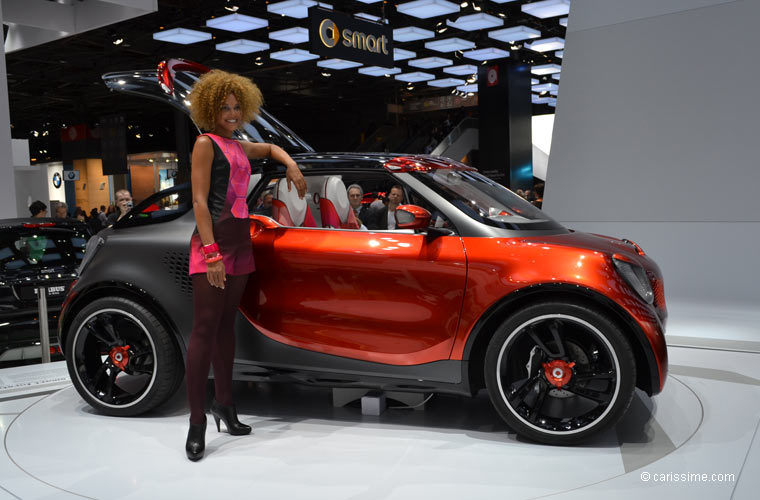 Smart Clio 4 Break au Salon Automobile de Paris 2012