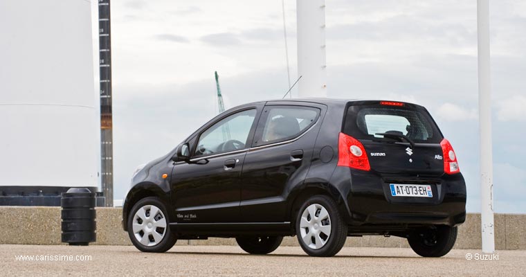 Suzuki Alto 2 White and Black