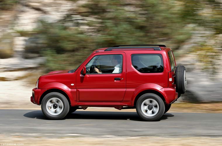 Suzuki Jimny Restylage 2012 petit 4x4