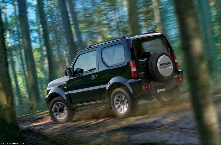 Suzuki Jimny Restylage 2012 petit 4x4