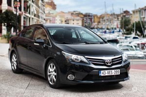 Toyota Avensis 3 restylage 2012 / 2015 Toyota Avensis 3 restylage 2012 / 2015