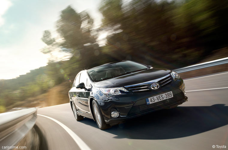 Toyota Avensis 3 restylage 2012 / 2015