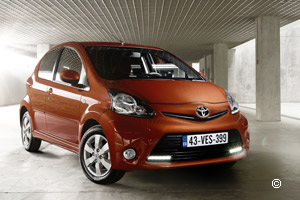Toyota Aygo 1 Restylage 2012 / 2014 Mini Citadine Toyota Aygo 1 Restylage 2012 / 2014 Mini Citadine