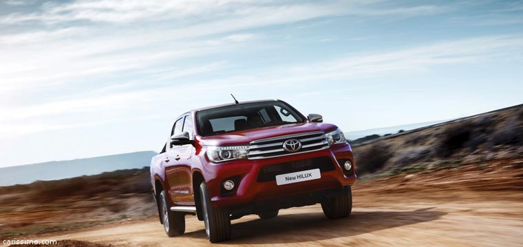 Toyota Hilux 8 2016