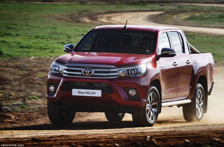 Toyota Hilux 8 2016