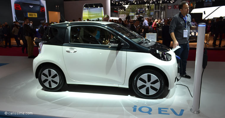 Toyota iQ EV au Salon Automobile de Paris 2012