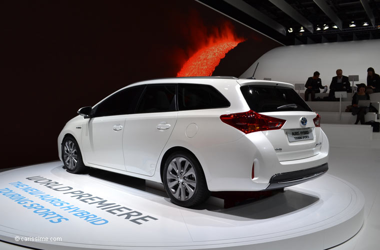 Toyota Auris Touring Sport au Salon Automobile de Paris 2012