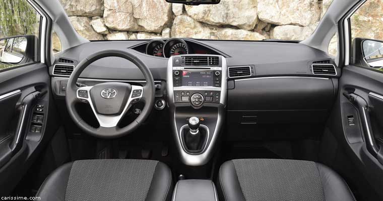 Toyota Verso 3 Restylage 2013