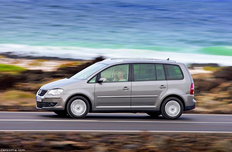 Volkswagen Touran 1 2006 / 2010 Monospace