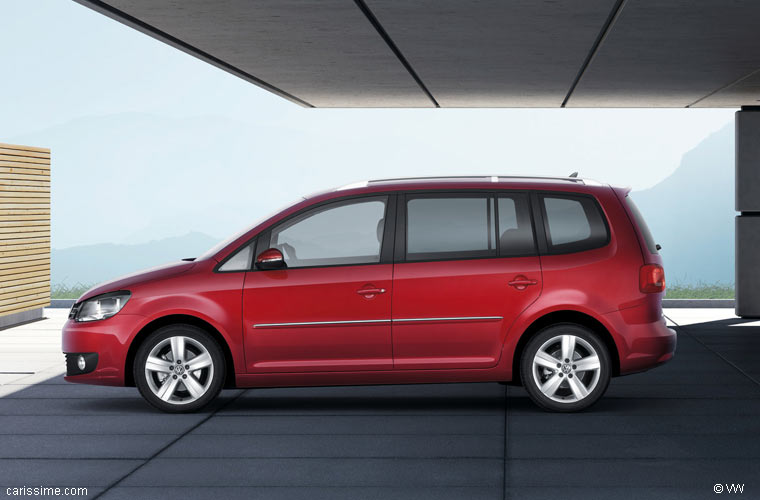 Volkswagen Touran 1 2010 / 2015 Monospace