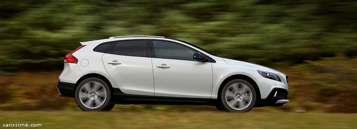 Volvo V40 Cross Country 2013