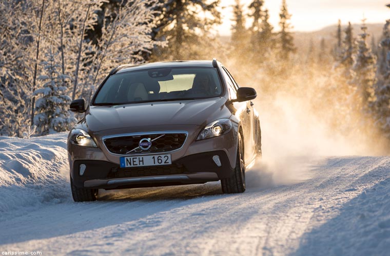 Volvo V40 Cross Country 2013